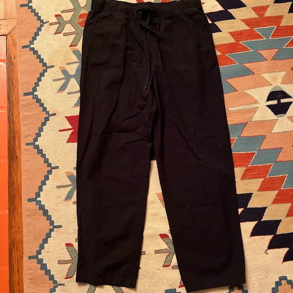 NWOT Uniqlo black cotton pants size medium - Picture 3 of 3